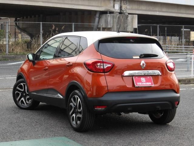 RENAULT CAPTUR 2015 Image 31