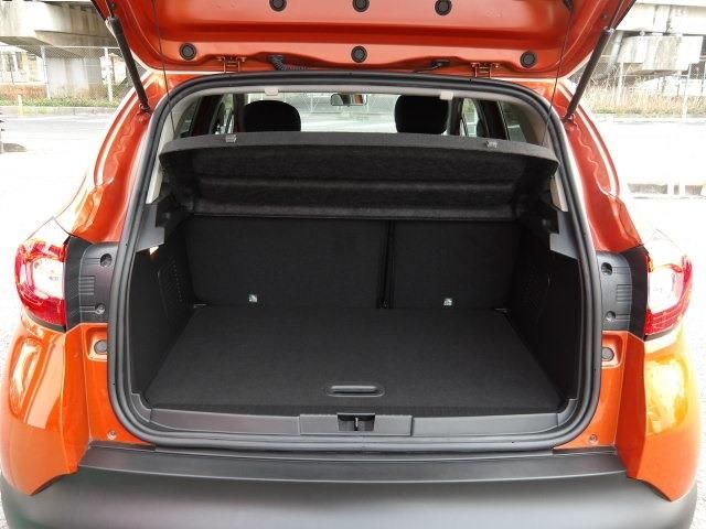 RENAULT CAPTUR 2015 Image 31