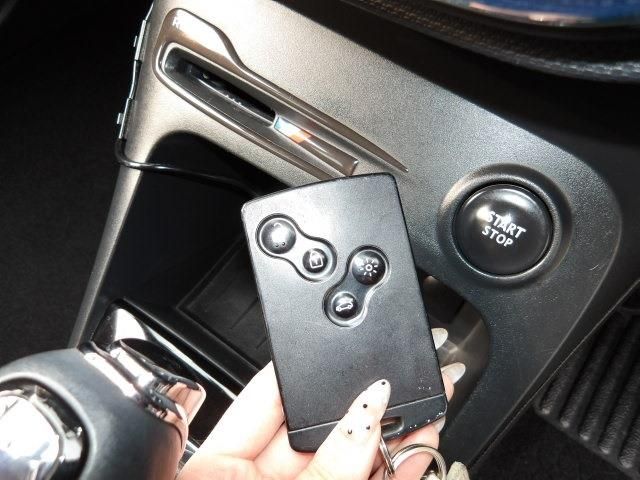 RENAULT CAPTUR 2015 Image 31