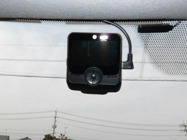 RENAULT CAPTUR 2015 Image 31