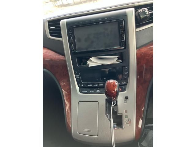 TOYOTA VELLFIRE 2009 Image 31