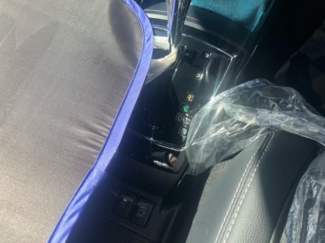 TOYOTA COROLLA FIELDER 2016 Image 31