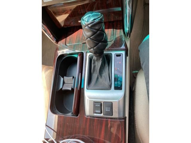 TOYOTA MARK X 2010 Image 31