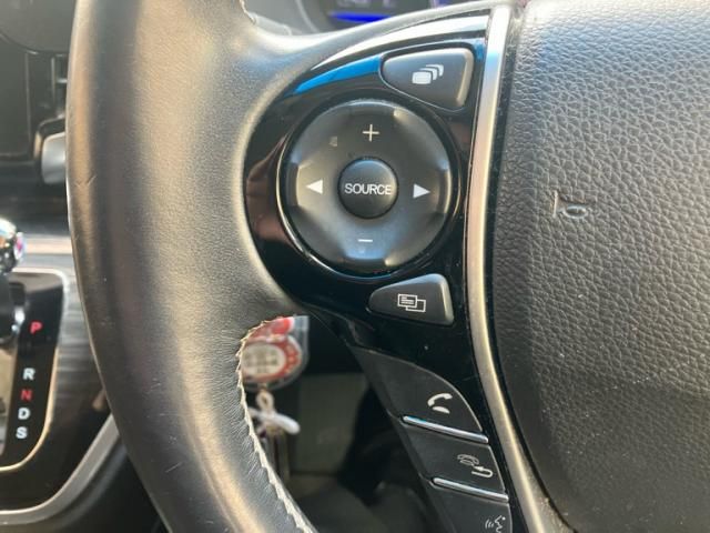 HONDA ODYSSEY HYBRID 2017 Image 31