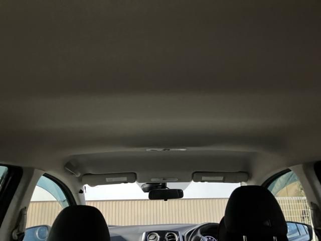 NISSAN NOTE 2015 Image 31