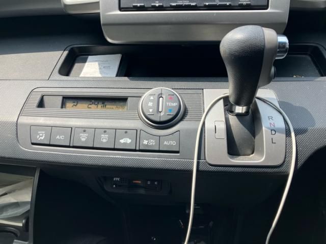 HONDA FREED 2014 Image 31