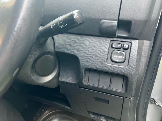 TOYOTA RACTIS 2007 Image 31