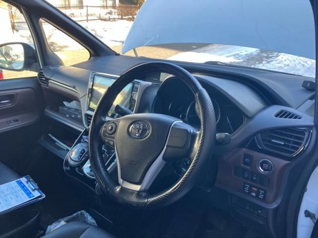 TOYOTA ESQUIRE 4WD 2015 Image 31