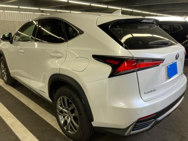 TOYOTA LEXUS NX300H 2021 Image 31