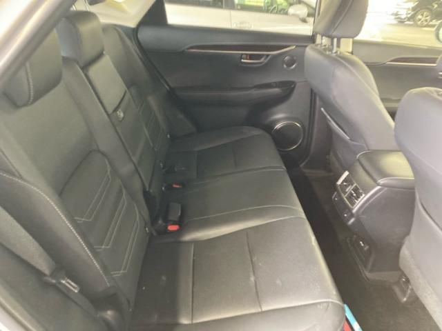 TOYOTA LEXUS NX300H 2021 Image 31