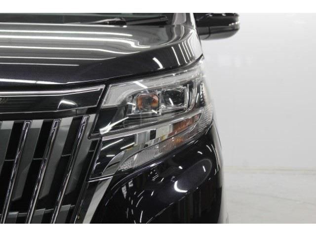 TOYOTA ESQUIRE 2017 Image 31