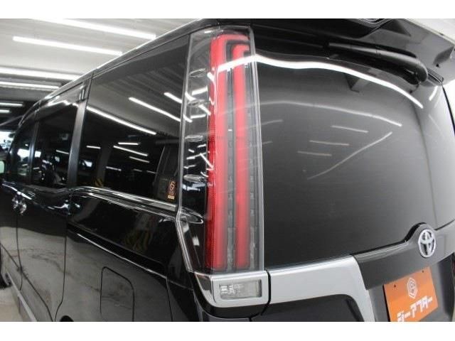 TOYOTA ESQUIRE 2017 Image 31