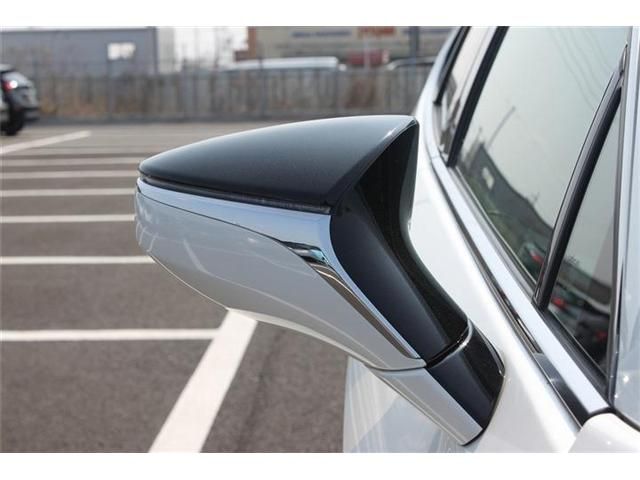 TOYOTA LEXUS UX200 2020 Image 31