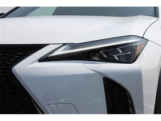 TOYOTA LEXUS UX200 2018 Image 31