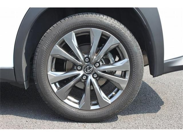 TOYOTA LEXUS UX200 2018 Image 31