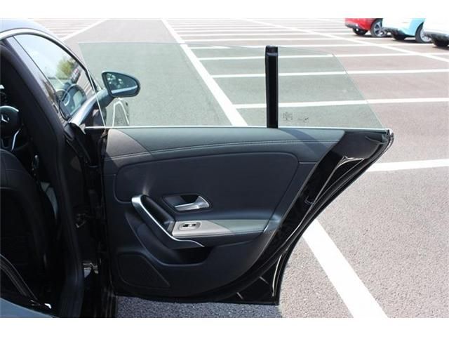 MERCEDES BENZ CLA SH 2022 Image 31