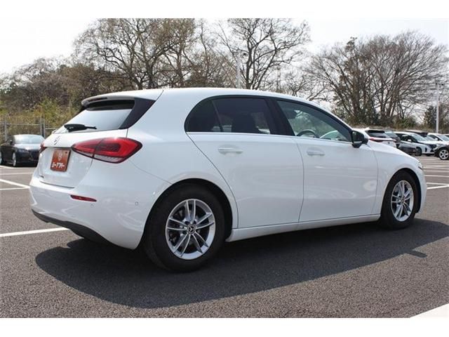 MERCEDES BENZ A CLAS 2019 Image 31