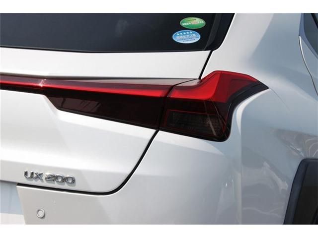 TOYOTA LEXUS UX200 2019 Image 31