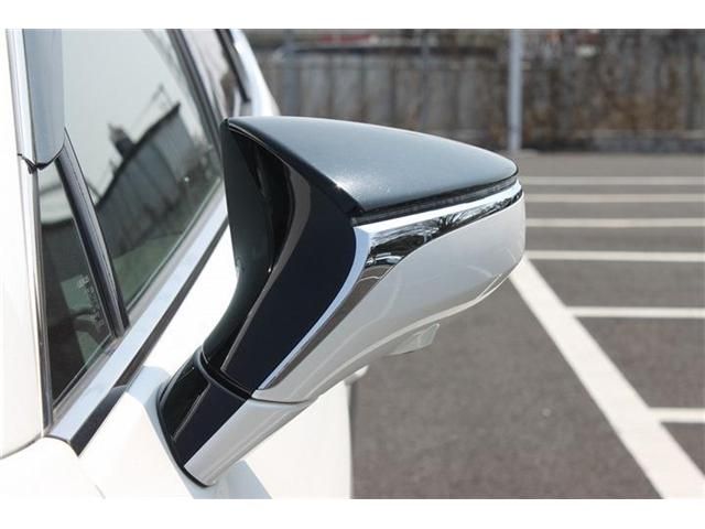 TOYOTA LEXUS UX200 2019 Image 31