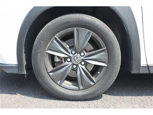 TOYOTA LEXUS UX200 2019 Image 31