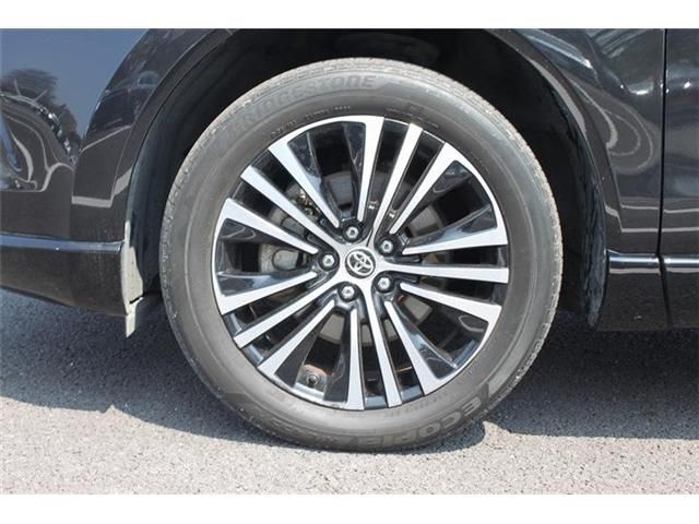 TOYOTA HARRIER PHEV 2023 Image 31