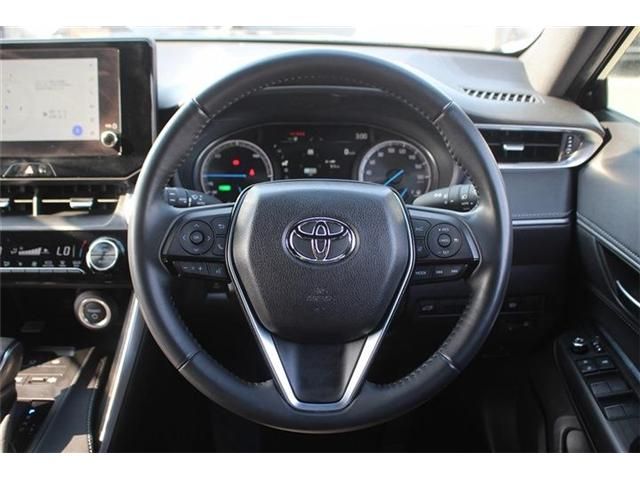 TOYOTA HARRIER HYBRID 2023 Image 31