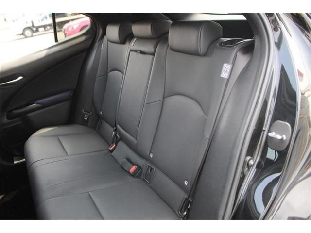 TOYOTA LEXUS UX250H AWD 2021 Image 31