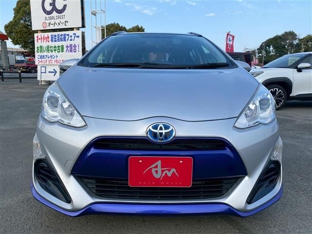 TOYOTA AQUA 2015 Image 31