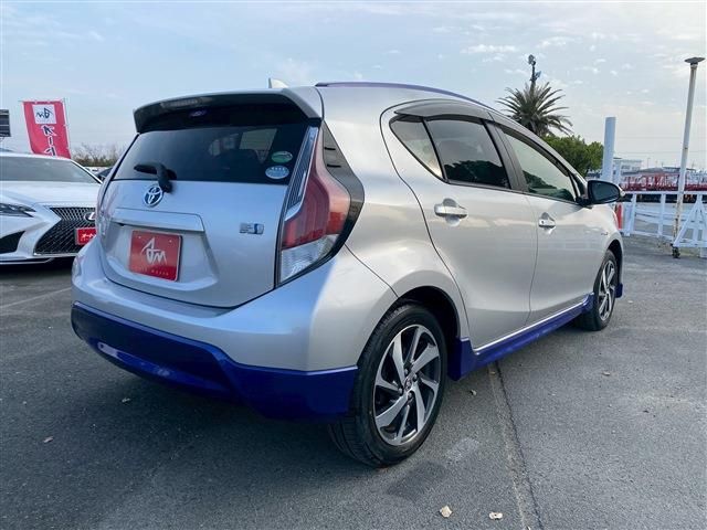 TOYOTA AQUA 2015 Image 31