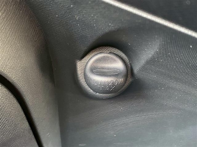 TOYOTA AQUA 2015 Image 31