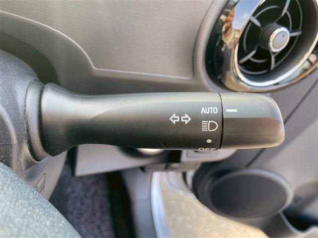 TOYOTA AQUA 2015 Image 31