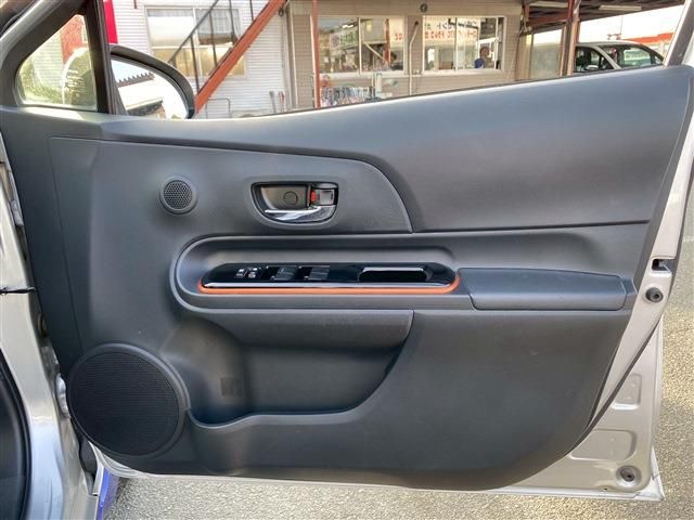 TOYOTA AQUA 2015 Image 31