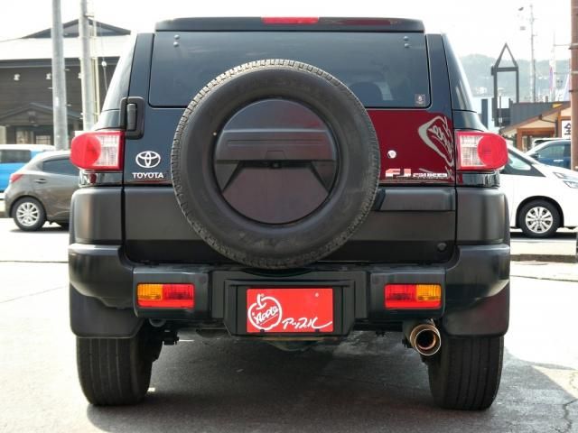 TOYOTA FJ CRUISER 4WD 2015 Image 31
