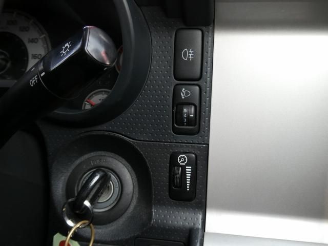 TOYOTA FJ CRUISER 4WD 2015 Image 31