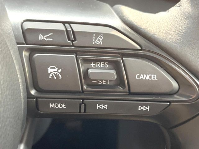 TOYOTA YARIS CROSS 2023 Image 31