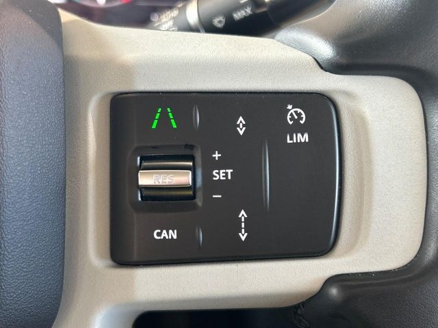 ROVER DEFENDER 2021 Image 31