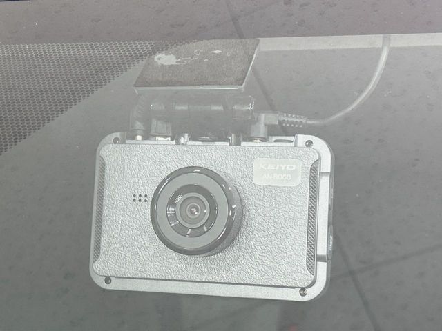 TOYOTA AQUA 2013 Image 31