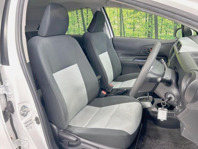 TOYOTA AQUA 2013 Image 31