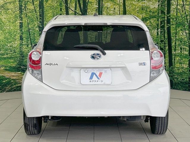 TOYOTA AQUA 2013 Image 31