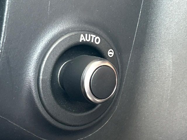 ROVER DEFENDER 2023 Image 31