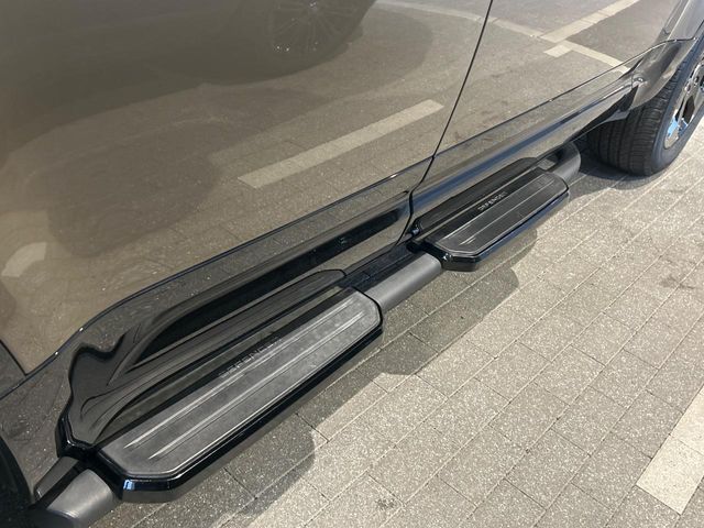 ROVER DEFENDER 2024 Image 31