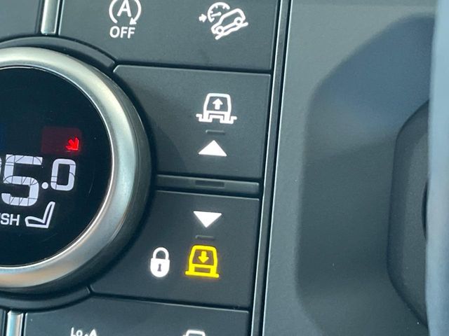 ROVER DEFENDER 2024 Image 31