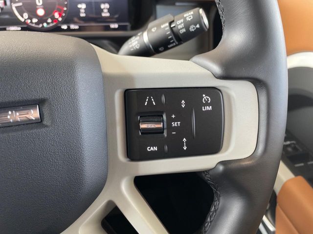 ROVER DEFENDER 2024 Image 31