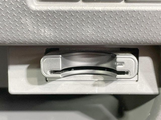 SUZUKI HUSTLER 4WD 2019 Image 31