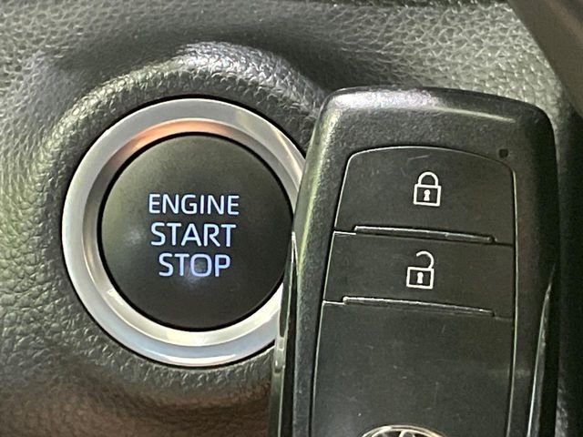 TOYOTA YARIS 2022 Image 31