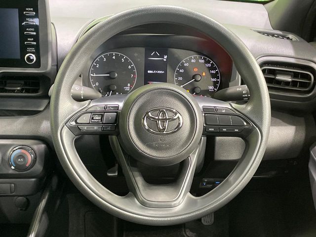 TOYOTA YARIS 2022 Image 31