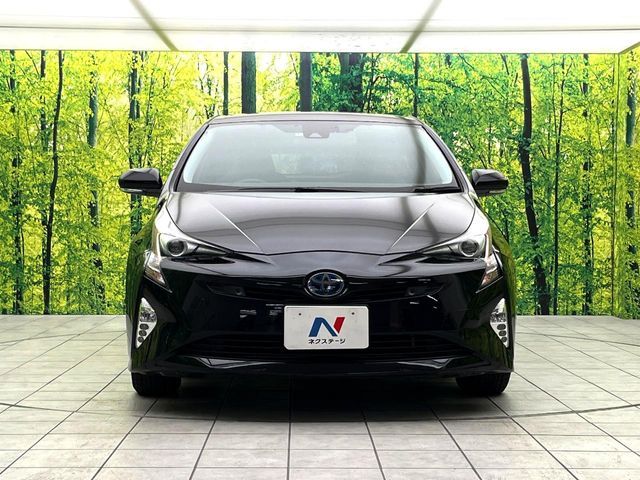 TOYOTA PRIUS 2017 Image 31