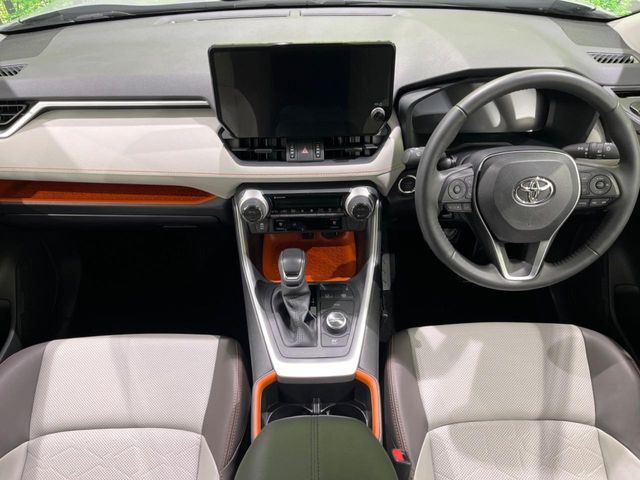 TOYOTA RAV4 HYBRID 4WD 2023 Image 31