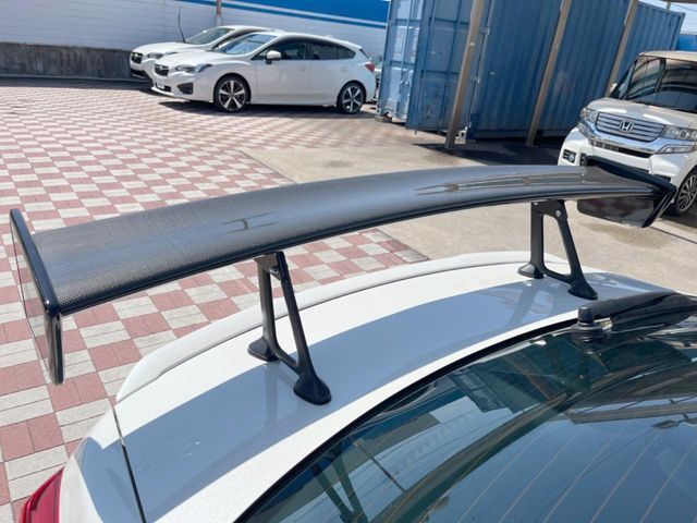 SUBARU WRX STI 2018 Image 31