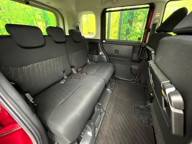 TOYOTA TANK 2017 Image 31